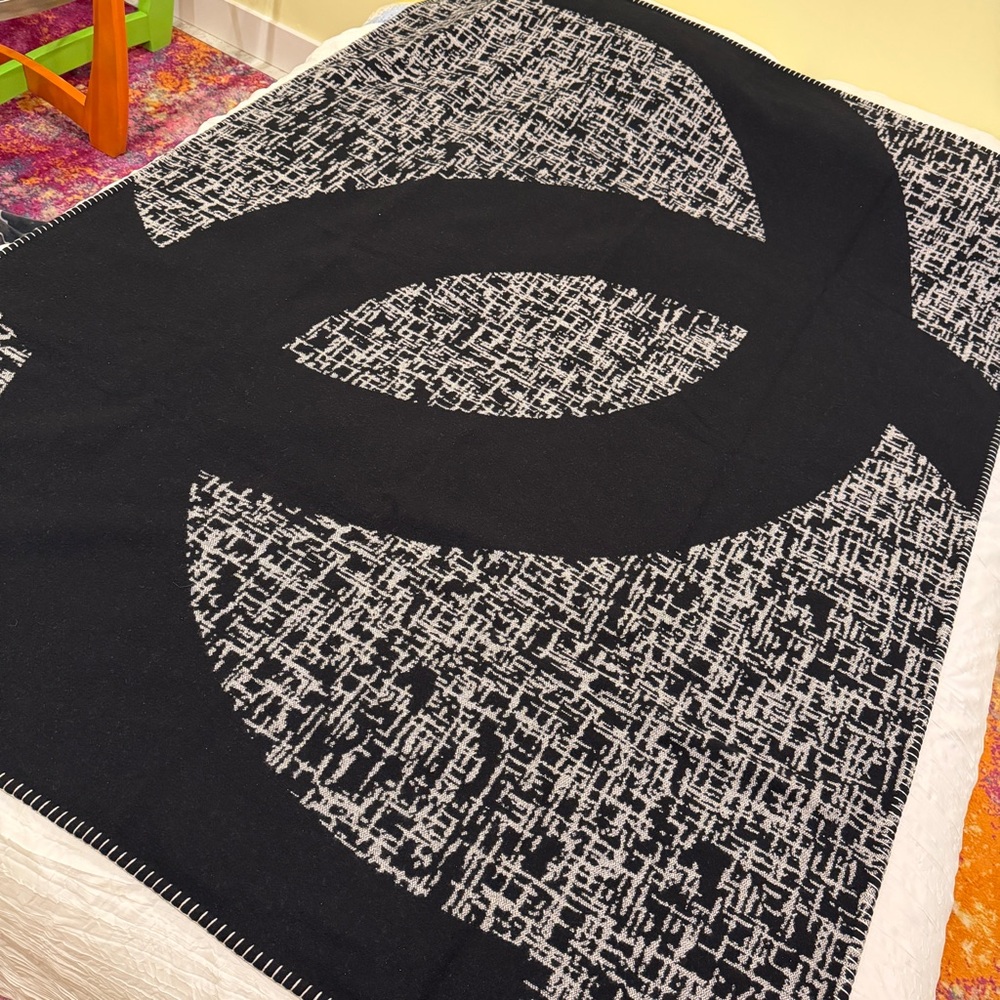 CHANEL WOOL BLANKET - AUTHENTIC!